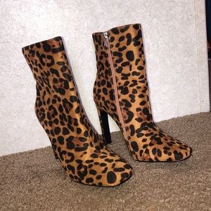 Yuki cheetah booties